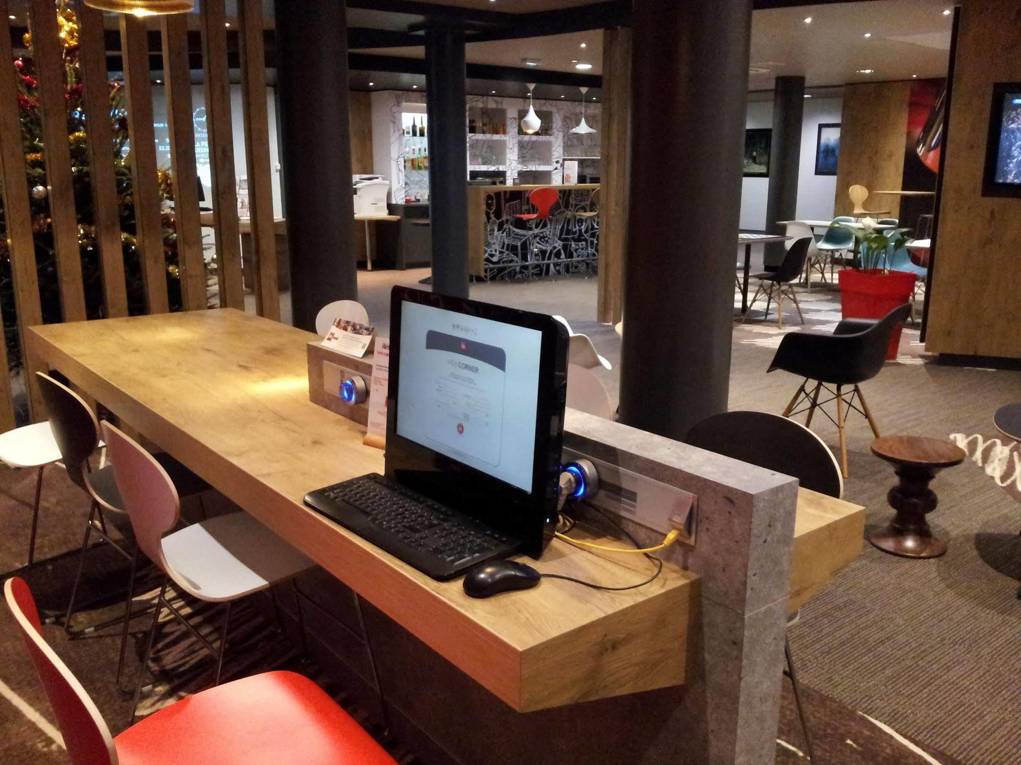 Ibis Saint Dizier Hotel ภายนอก รูปภาพ