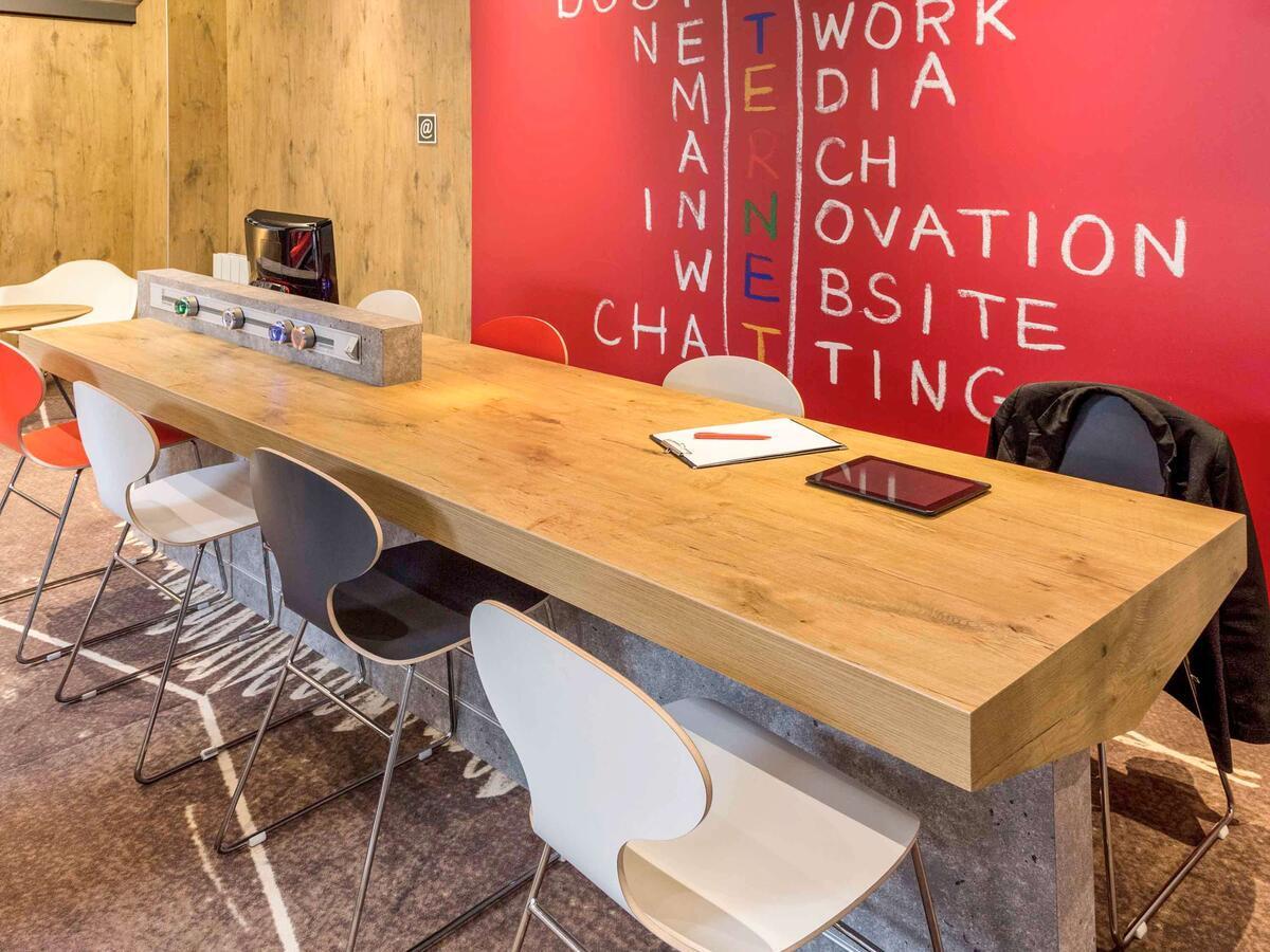 Ibis Saint Dizier Hotel ภายนอก รูปภาพ
